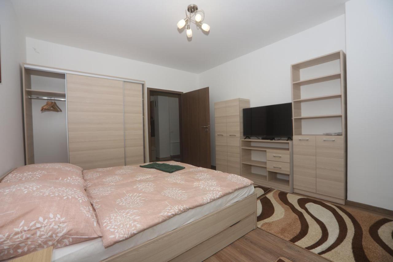 Adam Guesthouse I. Kecskemét Buitenkant foto