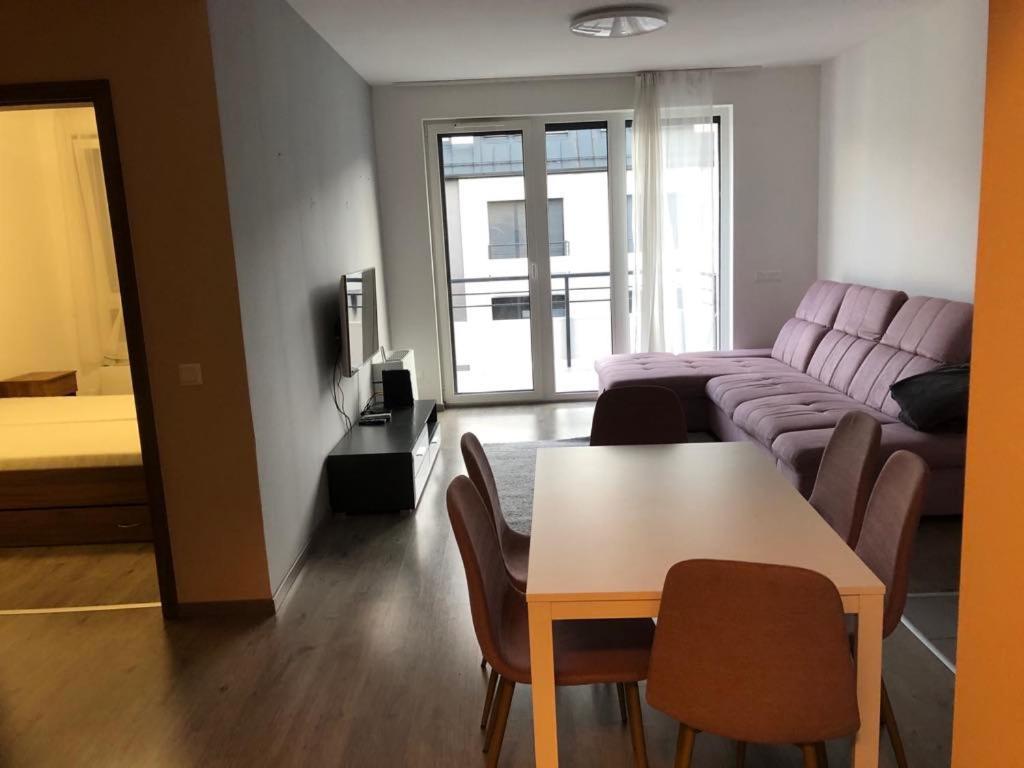Adam Guesthouse I. Kecskemét Buitenkant foto